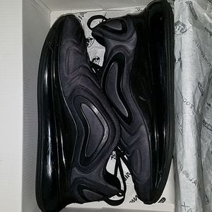 COPY - Nike air max 720 size 7
